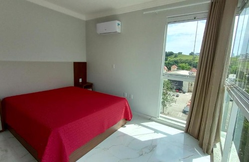 Piratuba Apartamento | Encantador Apto NOVO, climatizado e confortável - 200m das Thermas