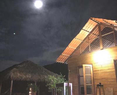 Manta Chalet De Esquí | Encantadora y Tranquila Casa de Playa Vista al Mar
