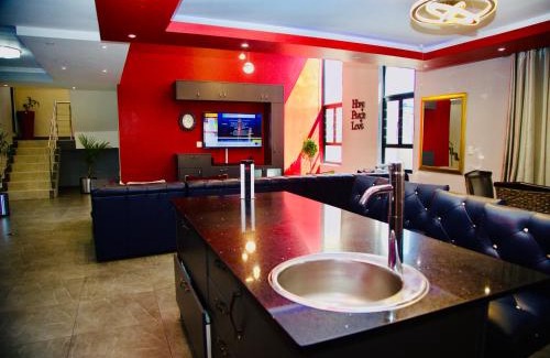 Bloubergstrand Villa | Enclaves Villa