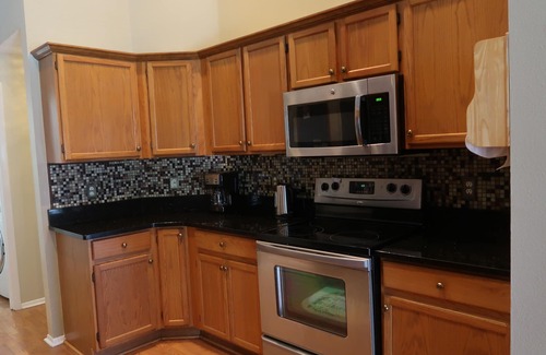 Orlando Casa | Enorme cabaña tropical con piscina en el centro de Orlando