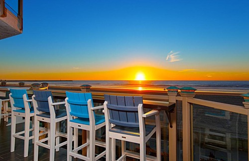 South Mission Beach Hotel | Ensenada Estate