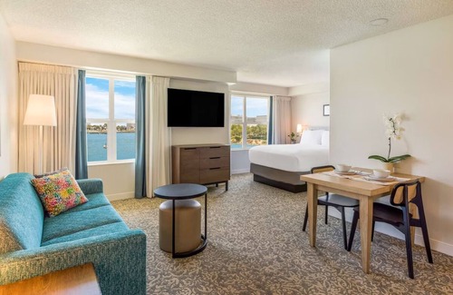 Oyster Point Hotel | Ensuring a Very Comfortable & Memorable Stay! Free Breakfast, w/ Outdoor Pool