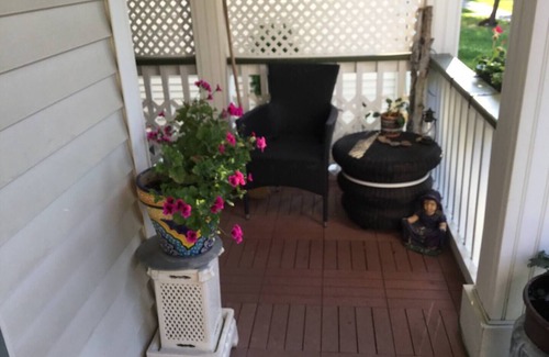 McKenzie Towne Casa | Entire 2 Floors in South Calgary