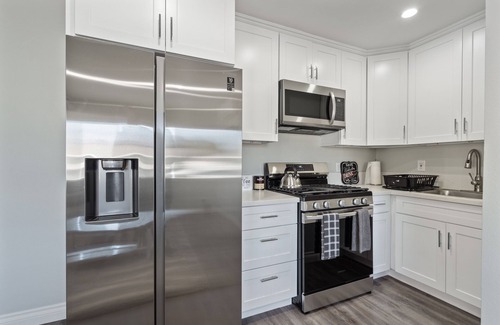 Port Hueneme Apartamento | Entire Apartment in Port Hueneme 3 Mins from Beach