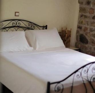 Al Hamra Casa | Entire cottage home in Larbaa Beni Hassen, Morocco