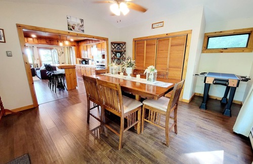 Lake Hopatcong Casa | Hermosa ladera del lago Hillside con vistas al mar elevadas y acceso