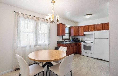 Grand Forks Apartamento | Entire rental unit in Grand Forks, North Dakota