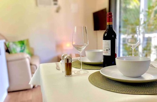 Mount Tamborine Cama Y Desayuno | Entire Self-Contained Cabin on the Beautiful Mountain