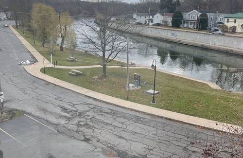 Baldwinsville Casa | Erie Canal Loft With Docking and View