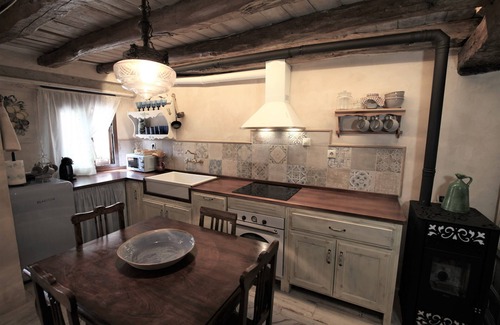 Montejo de la Vega de la Serrezuela Cabaña | Wabisabi Townhouse en Hoces del Río Riaza