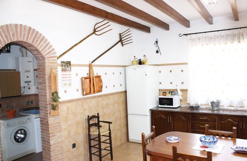 Villanueva del Trabuco Cabaña | Calificado como un pequeño hotel de lujo. Excelente ubicación y un fácil acceso.