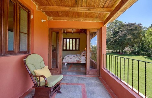 Urbanizacion Raul Ruiz Chalet De Esquí | Escape Chalet at Pinar del Sol in Jarabacoa