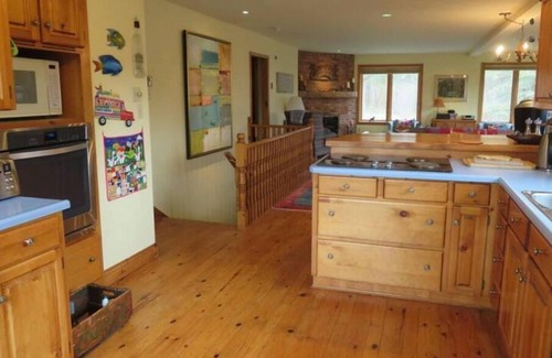 Creemore Casa | Escape to relaxed country living near Creemore