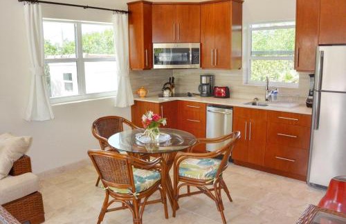 Long Bay Hills Villa | Esencia Cottage