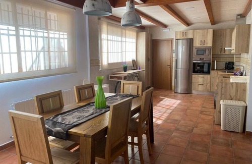 Navarres Cabaña | Espectacular casa en el lago playamonte, ideal para familias.