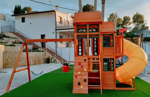 Navarres Cabaña | Espectacular casa en el lago playamonte, ideal para familias.