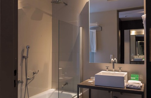 Maipú Hotel | Esplendor by Wyndham Mendoza