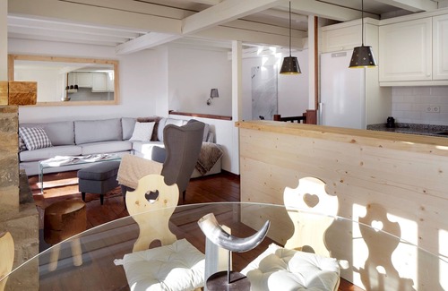 Beret Apartamento | Esquiros by FeelFree Rentals