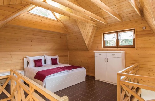 Vrdnik Hotel | Etno Naselje Vrdnička Kula