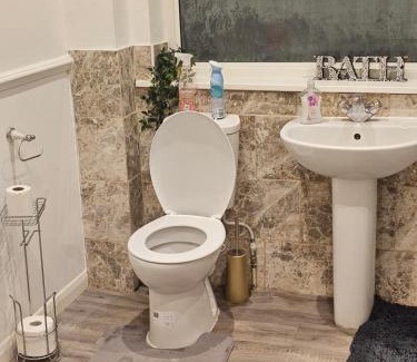 Sittingbourne Casa | Eusty Guest House