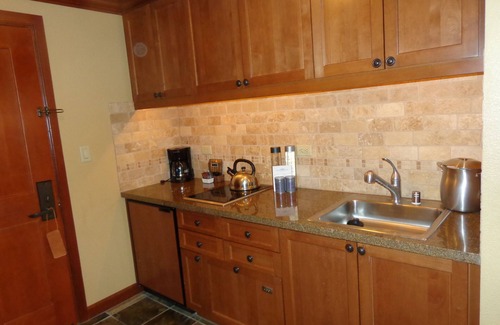 Olympic Valley Apartamento | Resort at Squaw Creek - Suite de chimenea de 1 habitación - Vista al bosque, capacidad para 4