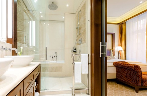 Altstadt-Nord Hotel | Excelsior Hotel Ernst am Dom