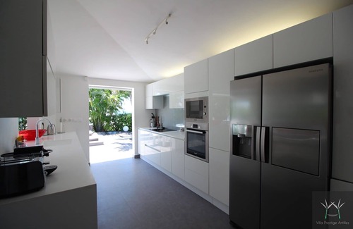Saint-Francois Villa | Exceptional Villa Sea View Beach Access Including a hotel service every morning
