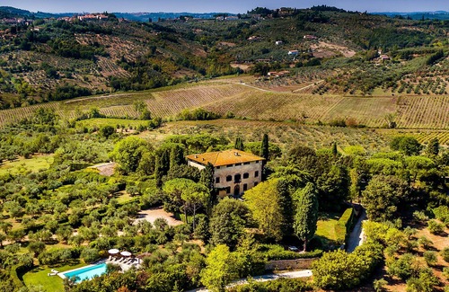 Impruneta Villa | Maravillosa Villa 8br-9ba CON Piscina, EN Excelente Ubicación A Solo Minutos DE Florencia!