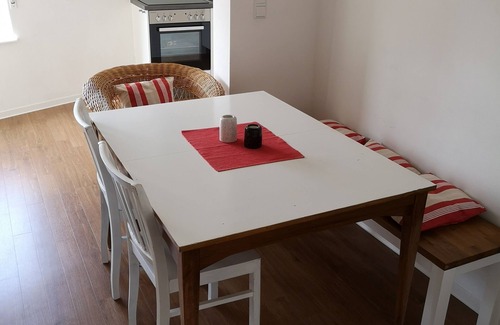 Winnenden Apartamento | Exclusivo apartamento en Baach entre los viñedos de Winnenden cerca de Stuttga