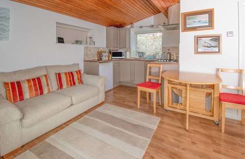 Llandudno Chalet De Esquí | Exclusivo lodge junto a la playa con vistas panorámicas al mar y acceso a la playa.