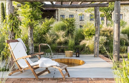 Rosignano Monferrato Casa | Exclusive farmhouse for 13 people with charm and private pool