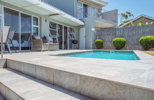 Humewood Villa | Exclusive Poolside Villa, Humewood