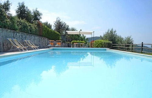 Croce a Uzzo Villa | Exclusiva villa toscana rural, piscina privada, cerca de Florencia y Pisa, capacidad máxima de 15