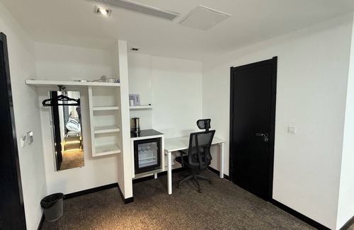 Sukhbaatar Apartamento | Executive 2 bedroom apartment-king size bed in the center of city