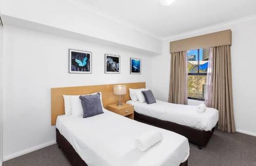 Northbridge Apartamento | Executive Apt - 2BR 1BA w Parking