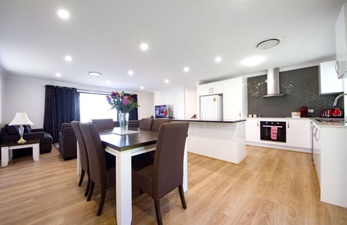 Bundamba Casa | Alojamiento Ejecutivo en Casa