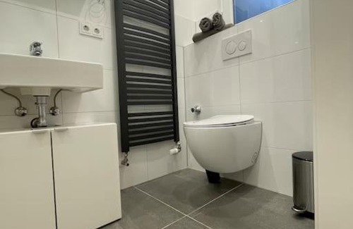 Rahm Apartamento | Exklusive Flughafen-Messe Apartment nähe Düsseldorf