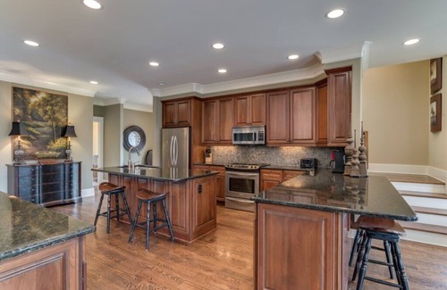 Mill Spring Casa | Expansive Golf Resort Home with Mountain Views - Family Friendly