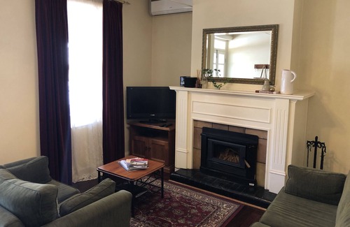 Greenock Cabaña | Experimente todo lo que el Valle de Barossa tiene para ofrecer en una encantadora casa de campo patrimonial.