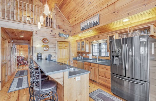 Lynn Cabina | Experience Luxury at The Sanctuary in Hendersonville