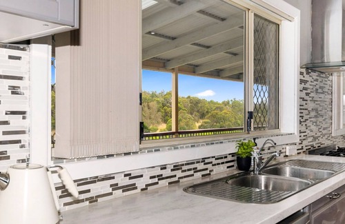 Nannup Casa | ### Experience Tranquility at Nannup Ponds Top Floor Home: A Serene Retreat in Nature