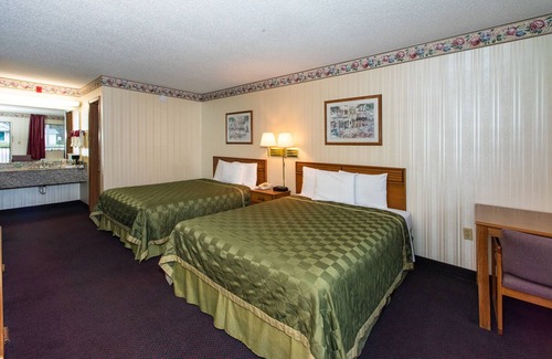 Eureka Springs Hotel | Express Inn