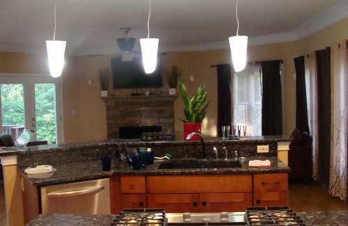 Church Street Casa | Extraordinario 4BR lleno de luz natural, privado pero conveniente para el centro