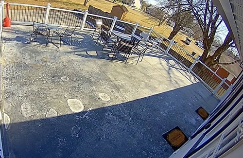 Graham Apartamento | Extravagantly Remodeled 2BR,Apt Upstairs,Fast WiFi