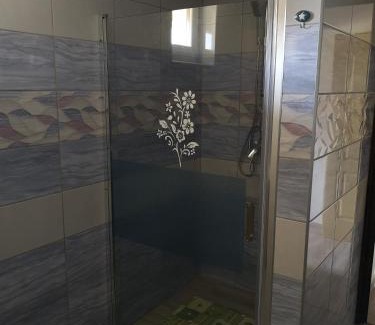 Sarvar Apartamento | Ezüstfenyő Vendégház