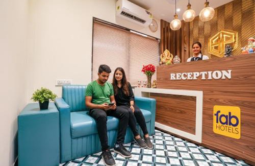 Mumbai Hotel | FabExpress Shahi Palace - Nr - Mumbai International Airport