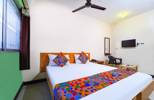 Arappalayam Hotel | Fabexpress Sivabhagya Annex