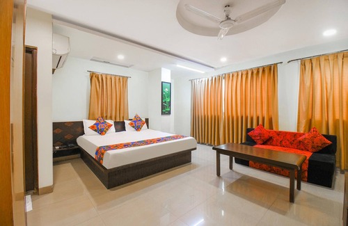 Daulatabad Hotel | Fabhotel Shagun Executive
