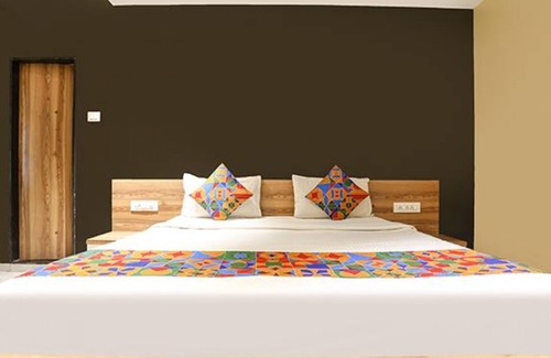 Cidco Hotel | Fabhotel Radhika Ex