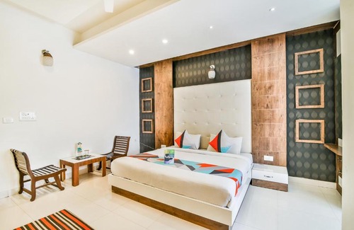 Amritsar Hotel | FabHotel Behl Regency